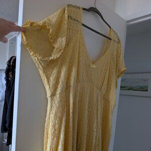 Betsey Johnson X TORRID ElYellow Lace Dress